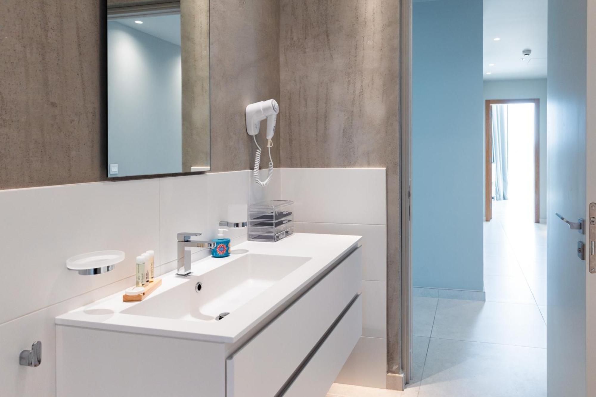 Saint Julian's Modern Apartment In The Center Of St Julians By Arcobnb מראה חיצוני תמונה